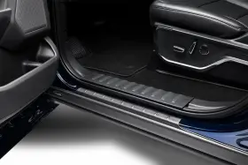 14115 Bushwacker Trail Armor Rocker Panel 4-piece Set Black Textured