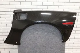 20972885 Chevrolet 05-13 C6 Corvette Coupe Base Model Left Driver Quarter Panel Black 41u