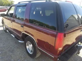 160-03796l Chevrolet Truck 95-00 Chevy Tahoe Oem Driver Left Quarter Panel Cut Maroon