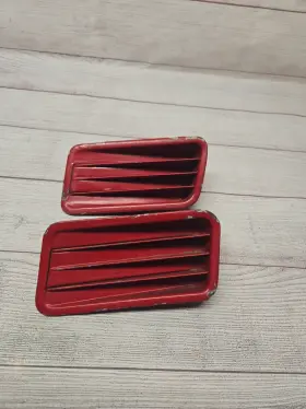 Czzb-6529089-bw Ford 1967 Mustang Fastback Upper And Lower Rear Quarter Vents Oem Factory