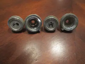 5081670 General Motors Am Fm Cassette Radio Knob Set For 78-87 Chevy And Gmc Pickup 78-91 Blazer Suburban