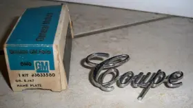 3632585 Gm 3633580 Nos Oem Inch Coupe Chrome Emblem For 71-74 Cadillac Deville Sedan