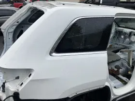 68078792ab Jeep Grand Cherokee 2011-2013 Right Quarter Panel White