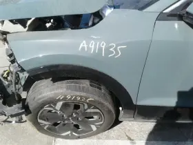 160.ki1h23 Kia Niro 2023 Quarter Panel 123668