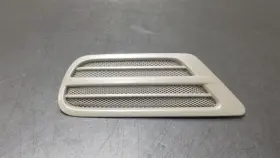 160-60218gr Lexus 03-07 Lx470 Oem Rear Quarter Trim Vent Sand Pearl Passenger Right