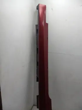 189.le1l12 Lexus 06-13 Is350 Driver Side Red Rocker Panel