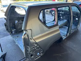 6016160c10 Lexus Gx460 Rear Quarter Panel Passengers Side Cut 39k 2021 2022 2023 Oem