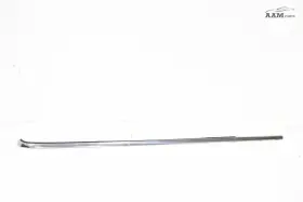 Lincoln Jl7z-7829796-bb 2018-2024 Navigator Rear Right Quarter Window Glass Belt Molding Oem