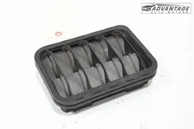 A2038300142 Mercedes-benz 2016-2023 Metris W447 Rear Left Quarter Air Pressure Vent Grille Oem A2038300142 Mercedes-benz 2016-2023 Metris W447 Rear Left Quarter Air Pressure Vent Grille Oem