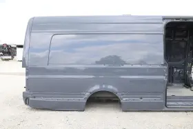 Mercedes-benz A9076372200 2019 - 2025 Sprinter 2500 W907 170 Inch Right Quarter Panel Oem Gray 7224