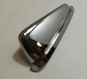 1621863 Mopar 1956 Chrysler New Yorker Left Side Quarter Panel Chrome Louvre Nos