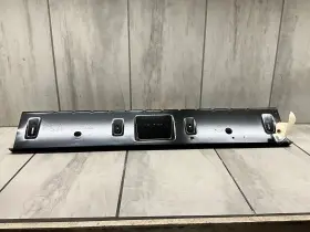 68227629ac Mopar 68227629ae Oem 2017-24 Pacifica 2020-24 Voyager Lift-gate Opening Panel