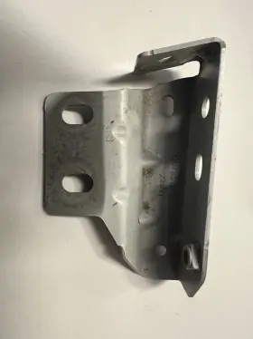Polestar 32372512 2 2021- 2024 Left Fender Mounting Bracket Oem