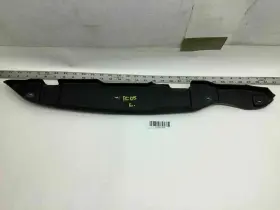 7l5854777 Porsche Cayenne 2005 Front Driver Side Fender Quarter Panel Seal Cover Factory