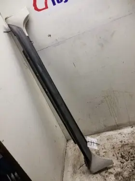 189.sc1a04 Scion 04-06 Xa Driver Side Left Rocker Panel Moulding