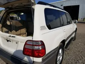 160-60218er Toyota 03-07 Land Cruiser Oem Passenger Right Quarter Panel Cut White
