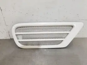 160-60219el Toyota 03 2003 Landcruiser Quarter Panel Vent Left Driver White