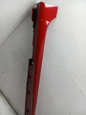 189-10095r Toyota 20-22 Prius Passenger Side Red Rocker Panel